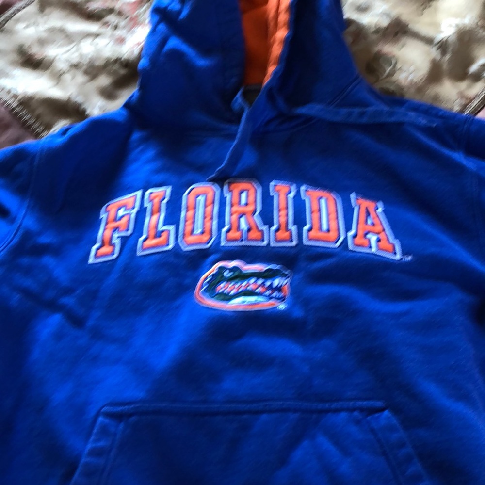 UNIVERSITY OF FLORIDA GATORS SWEATSHIRT SIZE LARGE
